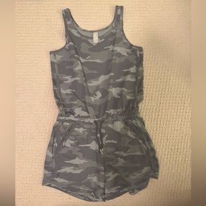 athleta girls size XL (14) camo romper